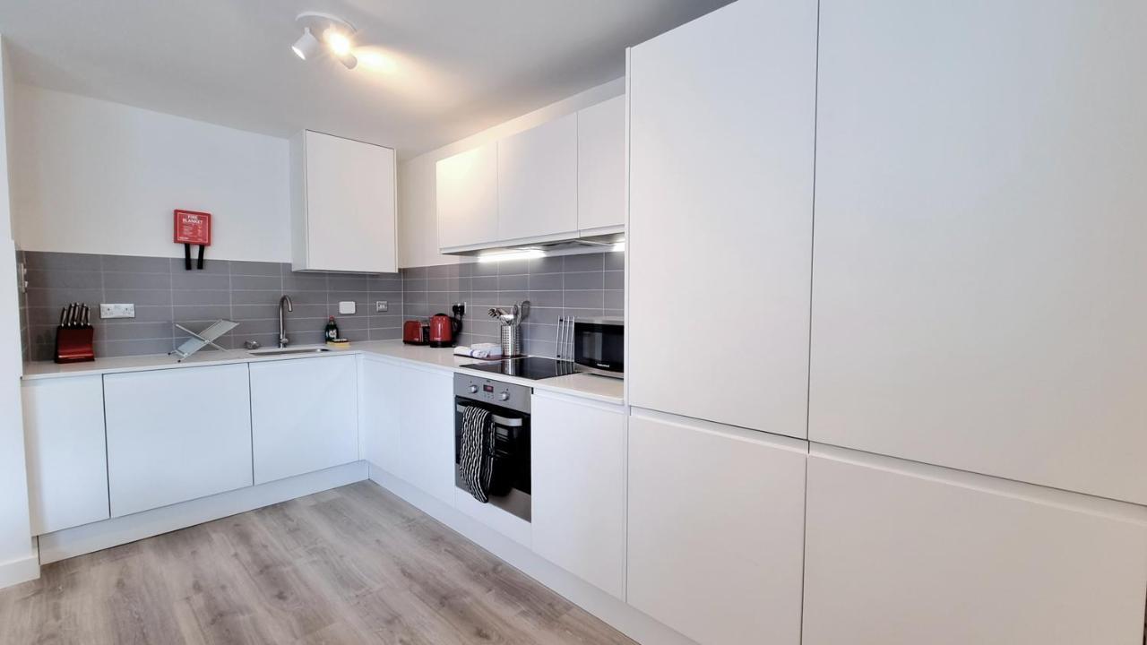 Roomspace Serviced Apartments - Kew Bridge Court Londýn Exteriér fotografie
